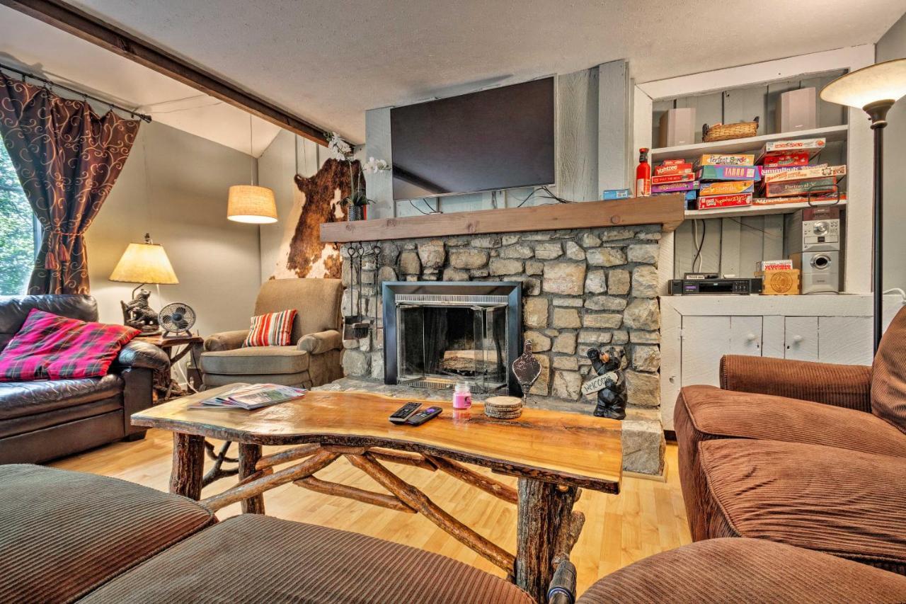 Condo With Furnished Deck - Walk To Sugar Mountain! Екстер'єр фото